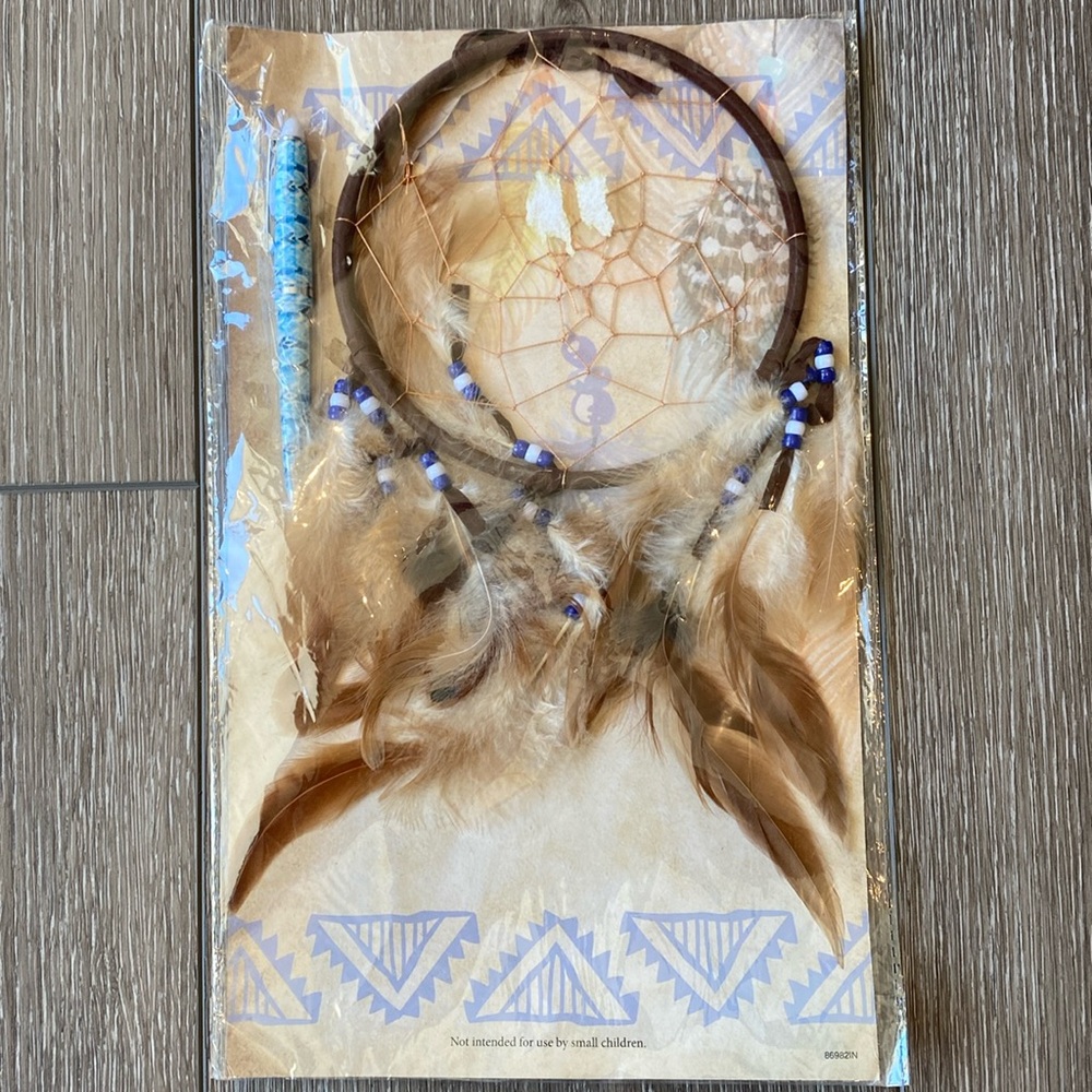 NEW Native American Dreamcatcher Handmade “Legend Of The Dream Catcher”+ Pen